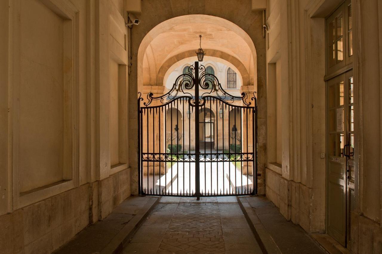 Paris Place Pantheon Exterior foto